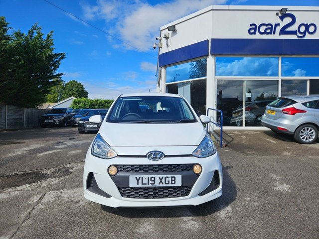 View our HYUNDAI I10