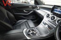 USED 2017 MERCEDES-BENZ C CLASS 2.1 C250d AMG Line Saloon 4dr Diesel G-Tronic+ Euro 6 (s/s) (204 ps) Bluetooth + Reverse Camera + Cruise Control