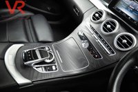 USED 2017 MERCEDES-BENZ C CLASS 2.1 C250d AMG Line Saloon 4dr Diesel G-Tronic+ Euro 6 (s/s) (204 ps) Bluetooth + Reverse Camera + Cruise Control