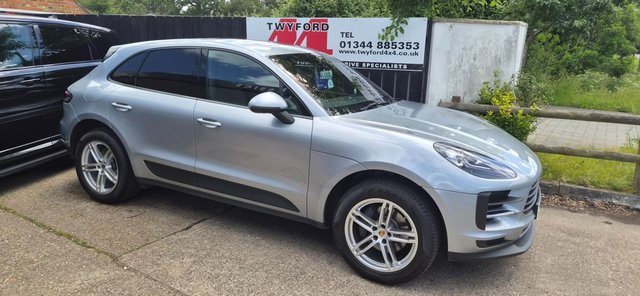 View our PORSCHE MACAN