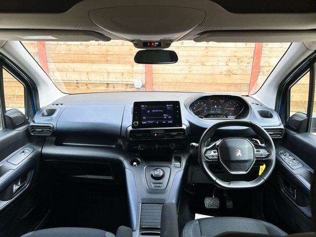 View our PEUGEOT RIFTER