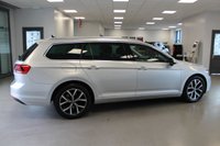USED 2020 70 VOLKSWAGEN PASSAT 1.5 TSI EVO SE Nav Estate 5dr Petrol Manual Euro 6 (s/s) (150 ps) ***ONE OWNER FROM NEW***GREAT SERVICE HISTORY***BLACK LEATHER***HEATED LEATHER***FRONT & REAR PARKING AID***CRUISE CONTROL***APPLE CAR PLAY***AUTO ANDROID***SAT NAV***HEATED FOLDIND DOOR MIRRORS***AUTO LIGHTS***VOICE CONTROL***PRIVACY GLASS***