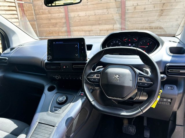 View our PEUGEOT RIFTER