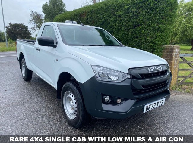 View our ISUZU D-MAX