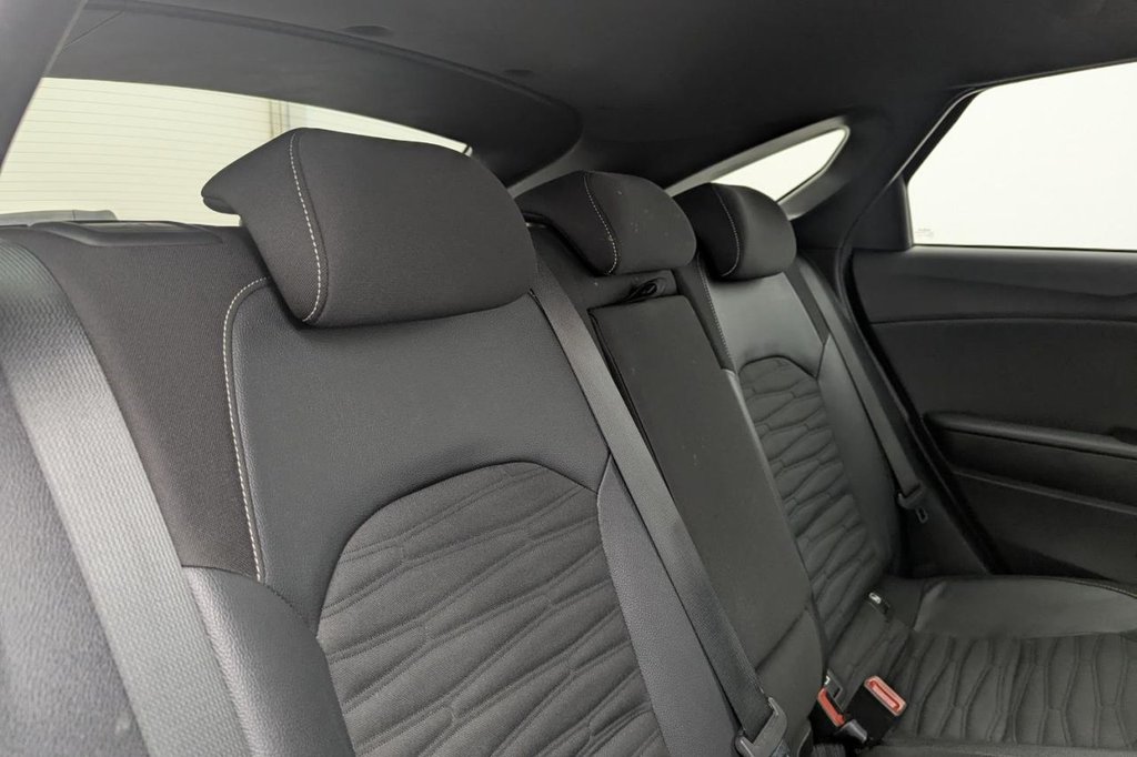 USED 2023 23 KIA PROCEED 1.5 T-GDi GT-Line Shooting Brake 5dr Petrol Manual Euro 6 (s/s) (158 bhp) Award Winning 5 Star Dealership