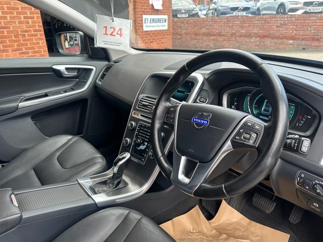 View our VOLVO XC60