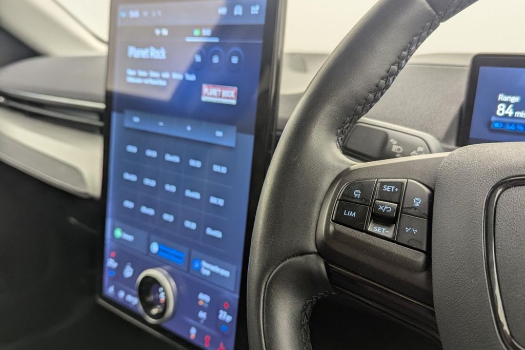 USED 2021 71 FORD MUSTANG MACH-E Standard Range 70kWh SUV 5dr Electric Automatic (269 ps) Car Play, Rear Camera, Sat Nav