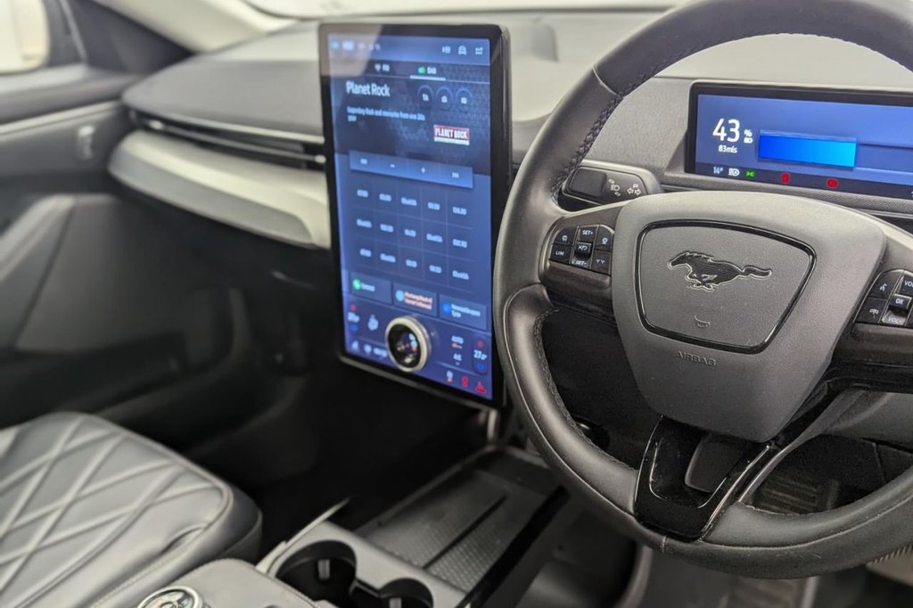USED 2021 71 FORD MUSTANG MACH-E Standard Range 70kWh SUV 5dr Electric Automatic (269 ps) Car Play, Rear Camera, Sat Nav