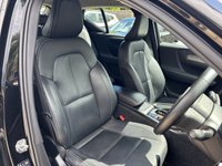 USED 2020 70 VOLVO XC40 1.5 T3 Inscription SUV 5dr Petrol Auto Euro 6 (s/s) (163 ps) SAT NAV, FULL BLACK LEATHER ELEC