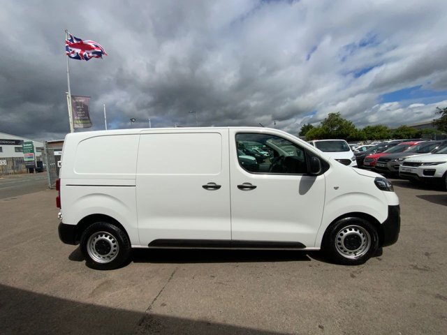 View our VAUXHALL VIVARO
