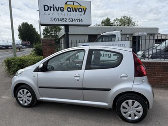 2013 PEUGEOT 107