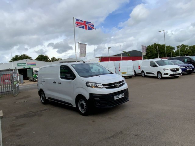 View our VAUXHALL VIVARO
