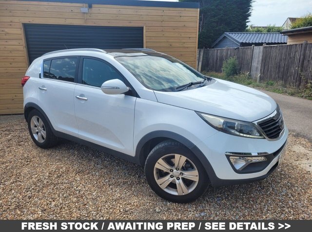 View our KIA SPORTAGE