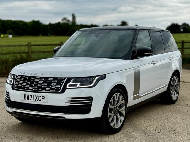 View our Land Rover Range Rover 2.0 P400e 13.1kWh Autobiography Auto 4WD Euro 6 (s/s) 5dr