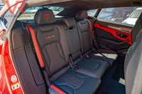 USED 2024 S LAMBORGHINI URUS 4.0 V8 BiTurbo S SUV 5dr Petrol Auto 4WD Euro 6 (666 ps) Carbon Fibre Package + 23" Tailgate Alloys + Style Package with Front Splitter