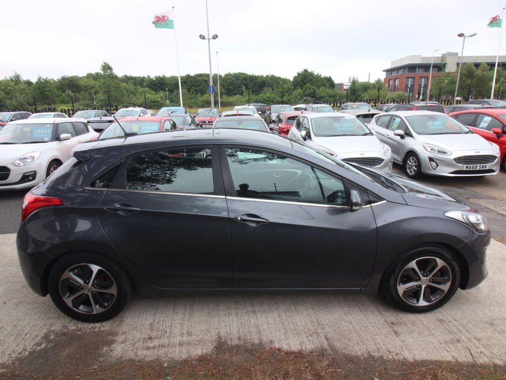 USED 2015 15 HYUNDAI I30 1.4 Blue Drive SE Nav Hatchback 5dr Petrol Manual Euro 6 (s/s) (100 ps) **CLEARANCE VEHICLE**