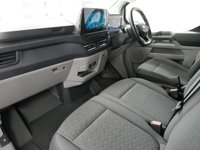USED 2025 75 FORD TRANSIT CUSTOM 280 2.0 EBL 136 BHP SWB LIMITED AUTOMATIC ( NEW SHAPE ) AUTOMATIC | CARPLAY MEDIA | AIR CON