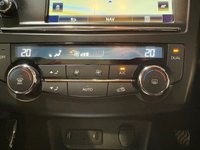 USED 2017 17 RENAULT KADJAR 1.2 TCe Dynamique Nav SUV 5dr Petrol Manual Euro 6 (s/s) (130 ps) Sat Nav-DAB Radio-Air Con
