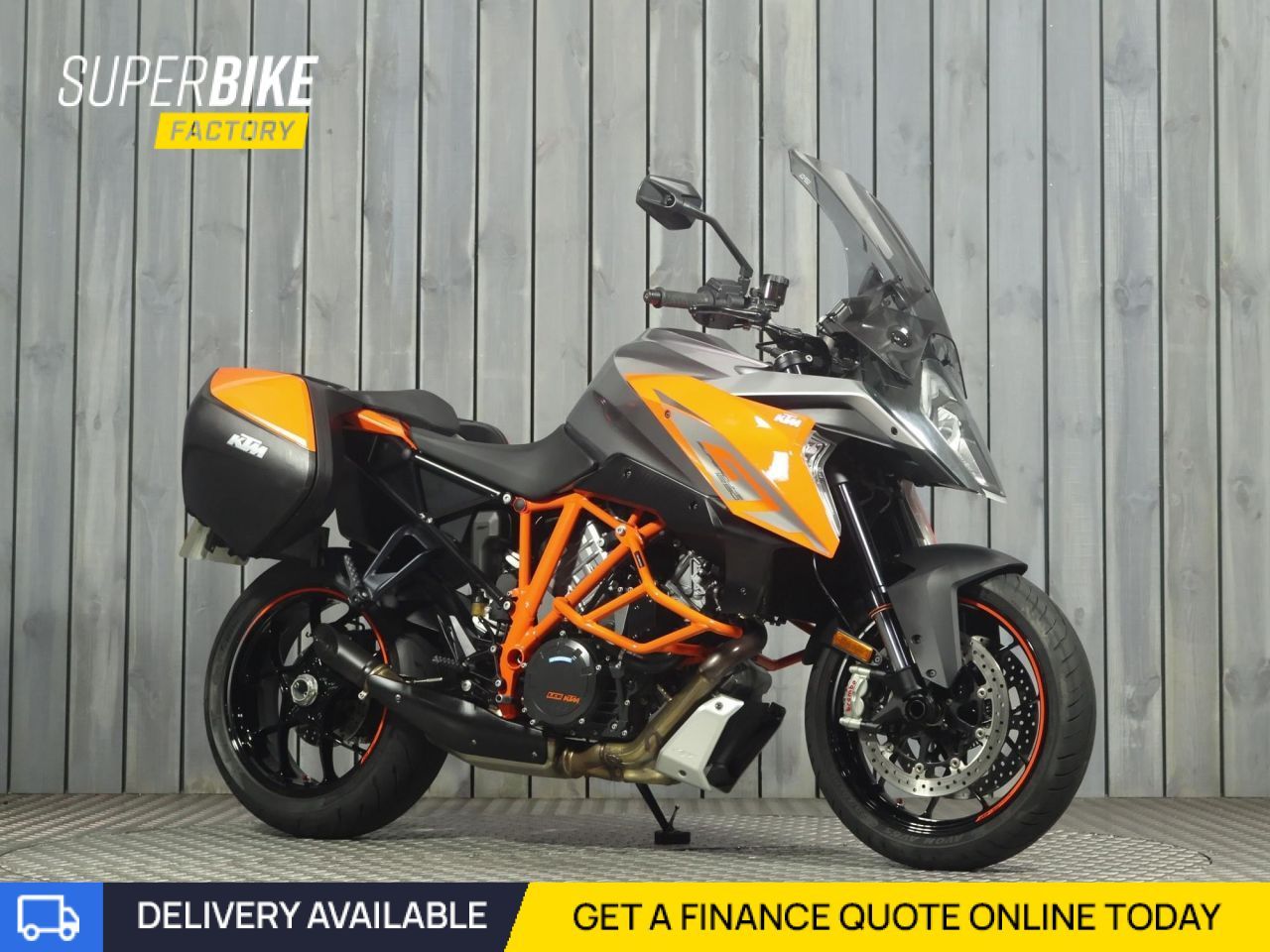 KTM 1290 Super Duke GT
