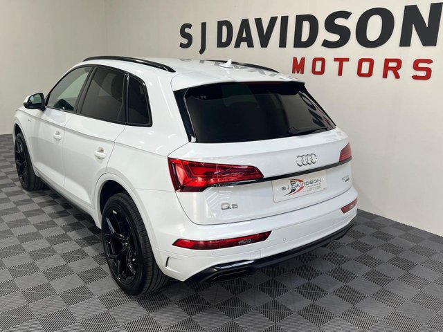 View our AUDI Q5