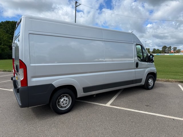 View our CITROEN RELAY