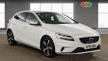 2019 VOLVO V40 2.0 T2 GPF R-Design Hatchback 5dr Petrol Manual Euro 6 (s/s) (122 ps) &pound;10095.00