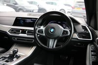 USED 2021 21 BMW X5 3.0 45e 24kWh M Sport SUV 5dr Petrol Plug-in Hybrid Auto xDrive Euro 6 (s/s) (394 ps) 21 Inch Light weight Alloys, Perfortaed Leather, Electric Tow Bar