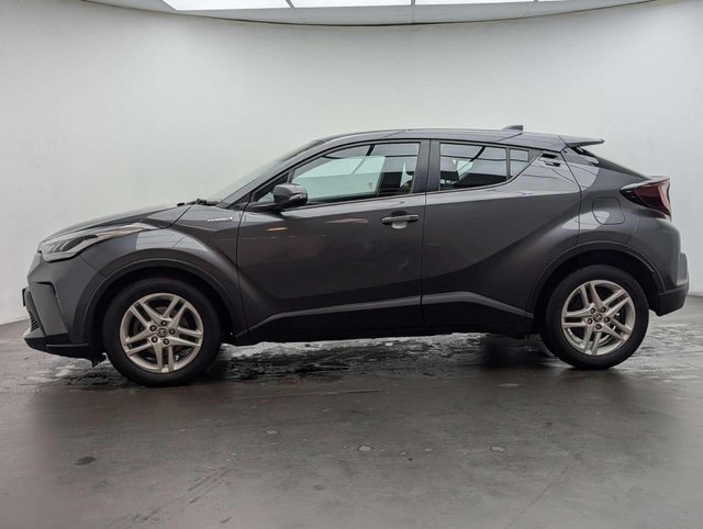 USED 2020 70 TOYOTA C-HR 1.8 C-HR Icon HEV CVT 5dr CLICK+COLLECT / HOME DELIVERY