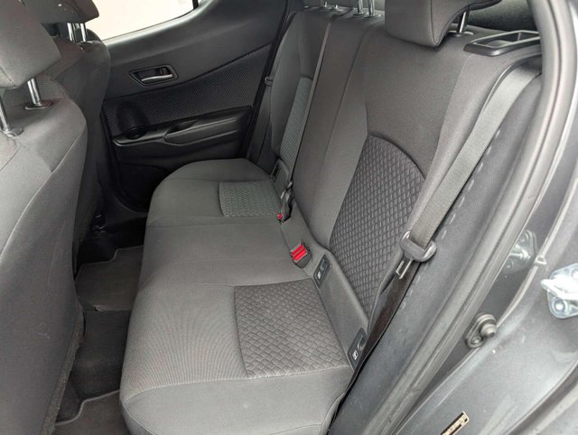 USED 2020 70 TOYOTA C-HR 1.8 C-HR Icon HEV CVT 5dr CLICK+COLLECT / HOME DELIVERY