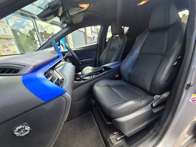 View our TOYOTA C-HR