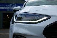 USED 2023 73 FORD FOCUS 1.0T EcoBoost ST-Line Hatchback 5dr Petrol Manual Euro 6 (s/s) (125 ps) FROZEN WHITE METALLIC PAINTWORK + APPLE CARPLAY + ANDROID AUTO