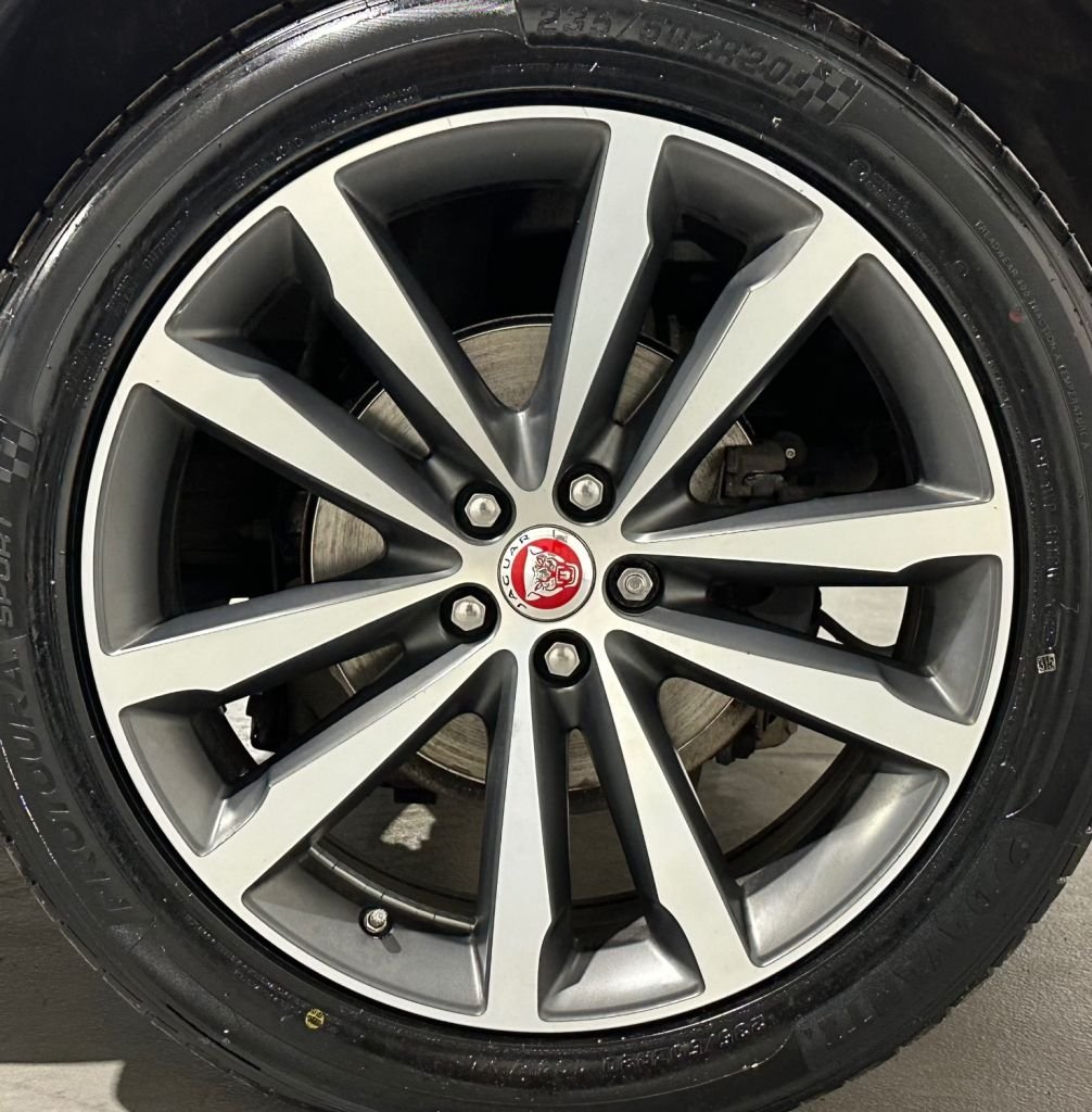 USED 2020 20 JAGUAR E-PACE 2.0 D180 R-Dynamic HSE SUV 5dr Diesel Auto AWD Euro 6 (s/s) (180 ps) 