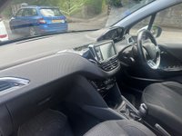 USED 2019 69 PEUGEOT 208 1.2 PureTech Tech Edition Hatchback 5dr Petrol Manual Euro 6 (s/s) (82 ps) LOW MILES  ##  GREAT SPECIFICATION