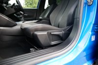 USED 2024 24 PEUGEOT 2008 1.2 PureTech Allure SUV 5dr Petrol Manual Euro 6 (s/s) (130 ps) VERTIGO BLUE METALLIC PAINTWORK + REVERSE CAMERA + APPLE CARPLAY