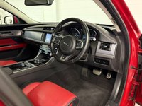 USED 2017 66 JAGUAR XF 2.0d R-Sport Saloon 4dr Diesel Auto Euro 6 (s/s) (180 ps) HTD SEATS, CRUISE, BODYSTYLING