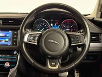 USED 2017 66 JAGUAR XF 2.0d R-Sport Saloon 4dr Diesel Auto Euro 6 (s/s) (180 ps) HTD SEATS, CRUISE, BODYSTYLING