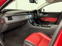 USED 2017 66 JAGUAR XF 2.0d R-Sport Saloon 4dr Diesel Auto Euro 6 (s/s) (180 ps) HTD SEATS, CRUISE, BODYSTYLING