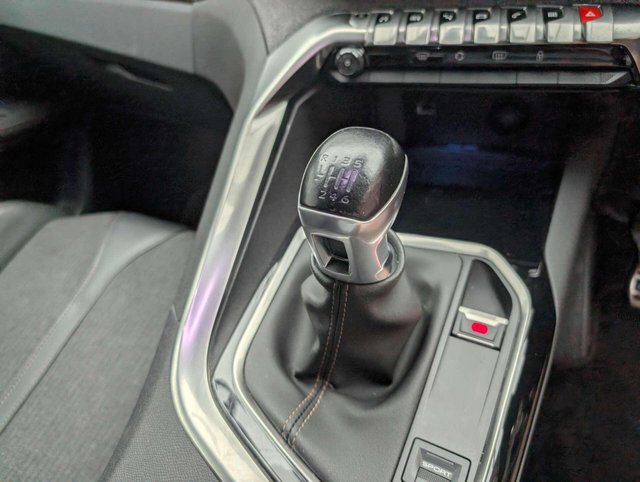 USED 2019 19 PEUGEOT 3008 1.2 3008 GT Line S/S 5dr CLICK+COLLECT / HOME DELIVERY