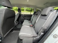 USED 2018 18 VOLKSWAGEN TOURAN 1.6 TDI S MPV 5dr Diesel DSG Euro 6 (s/s) (115 ps) LONG MOT, HPI CLEAR, 2 X KEYS, ONLY 1 PREVIOUS OWNER, SAT NAV, BLUETOOTH, FRONT/REAR PARKING SENSORS, DAB RADIO, AIR CON!