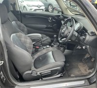 USED 2016 66 MINI HATCH 2.0 Cooper S Hatchback 3dr Petrol Manual Euro 6 (s/s) (192 ps) OVER &pound;8000 WORTH OF FACTORY FITTED EXTRAS, LONG MOT, HPI CLEAR, 2 X KEYS, 2 PREVIOUS OWNERS, GENUINE LOW MILEAGE, STUNNING CONDITION BOTH INSIDE AND OUT!