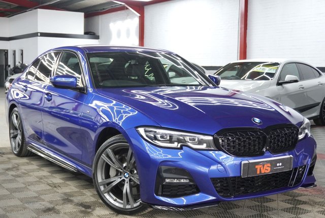 View our BMW 3 SERIES