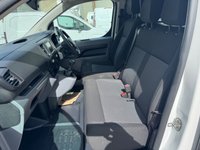 USED 2022 22 VAUXHALL VIVARO 1.5 Turbo D 2900 Dynamic Panel Van 6dr Diesel Manual L2 H1 Euro 6 (s/s) (100 ps) 