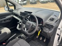 USED 2020 70 VAUXHALL COMBO 1.5 Turbo D 2300 Sportive Crew Van Double Cab 4dr Diesel Manual L2 Euro 6 (s/s) (100 ps) CREW VAN 5 SEATS * AIR CONDITIONING * CRUISE CONTROL 51000 MILES
