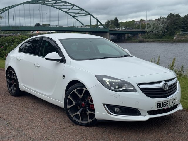 View our Vauxhall Insignia 2.0 CDTi ecoFLEX SRi Hatchback 5dr Diesel Manual Euro 5 (s/s) (140 ps)