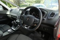USED 2019 69 RENAULT GRAND SCENIC 1.3 TCe Iconic MPV 5dr Petrol Manual Euro 6 (s/s) (140 ps) 