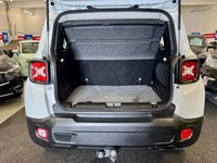 USED 2015 15 JEEP RENEGADE 2.0 MultiJetII Longitude SUV 5dr Diesel Manual 4WD Euro 6 (s/s) (140 ps) -Tow bar with electrics -