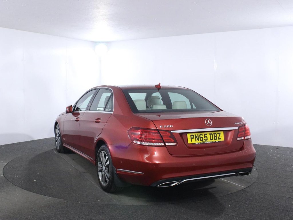 USED 2015 65 MERCEDES-BENZ E-CLASS 2.1 E220 BlueTEC SE Saloon 4dr Diesel G-Tronic+ Euro 6 (s/s) (177 ps) 