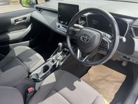 USED 2022 22 TOYOTA COROLLA 1.8 VVT-h GPF Icon Tech Hatchback 5dr Petrol Hybrid CVT Euro 6 (s/s) (122 ps) Buy Online. Nationwide Delivery. Click  Collect  Finance available (subject to status)