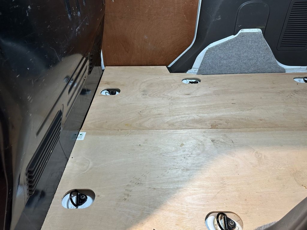 USED 2019 69 FORD TRANSIT CONNECT 1.5 200 EcoBlue Leader Panel Van 5dr Diesel Manual L1 Euro 6 (s/s) (100 ps) 