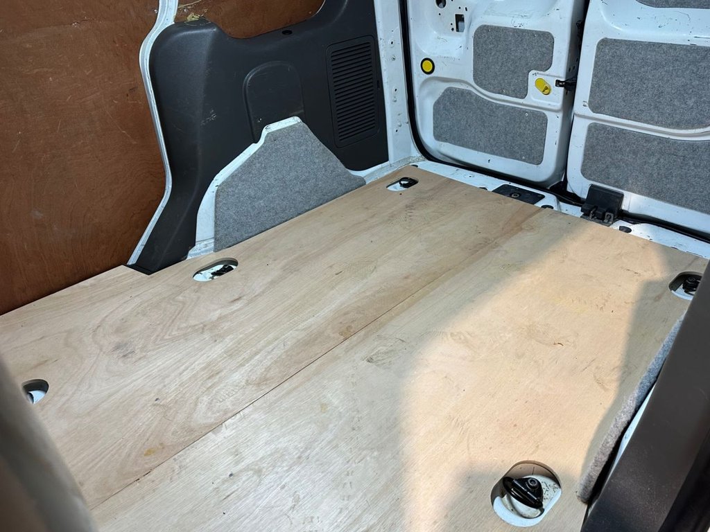 USED 2019 69 FORD TRANSIT CONNECT 1.5 200 EcoBlue Leader Panel Van 5dr Diesel Manual L1 Euro 6 (s/s) (100 ps) 